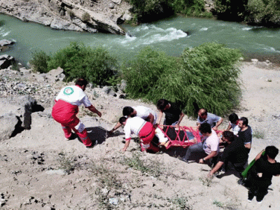 ۱۱ نفر گردشگر در رودخانه کرج جان باختند