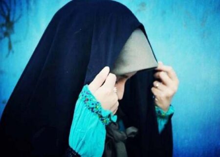 دختران جامعه را با عفاف و حجاب تربیت کنید
