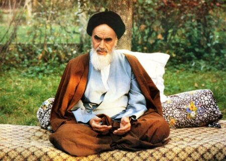 رهبری که دیپلماسی و عرفان را پیوند زد