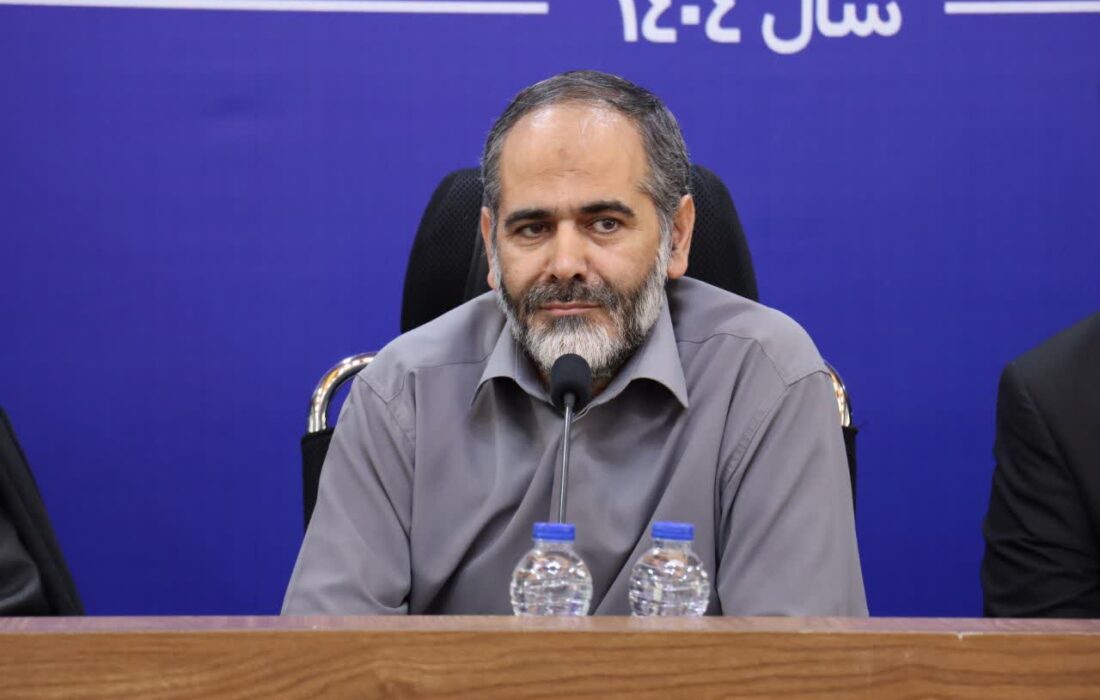 نباید با سیاسی‌کاری، ارزش‌های انقلاب را تضعیف کنیم