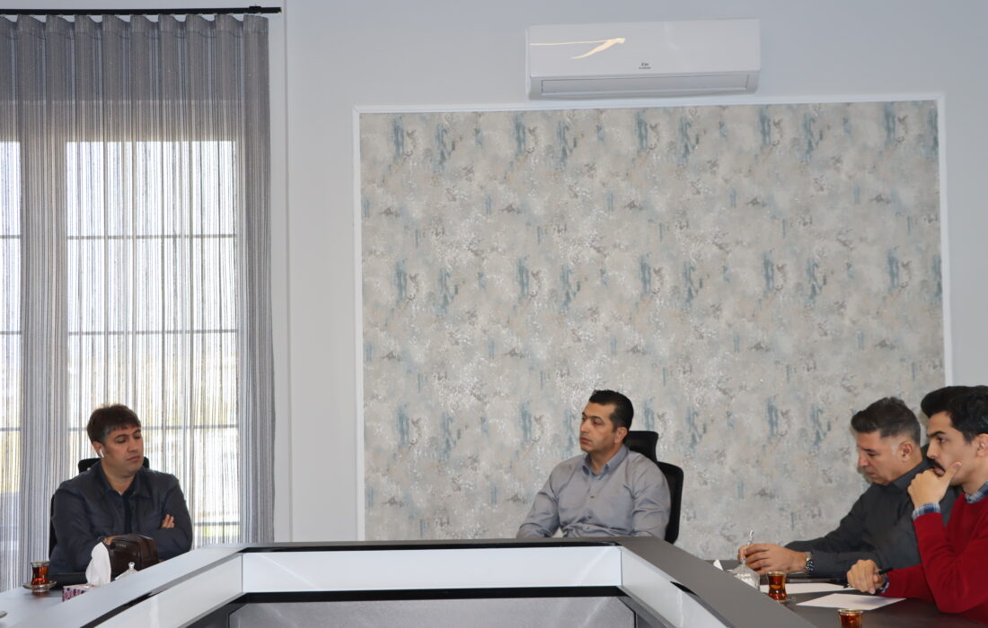 سازندگان کرجی پای میز آموزش ضوابط پایان‌کار و ایمنی