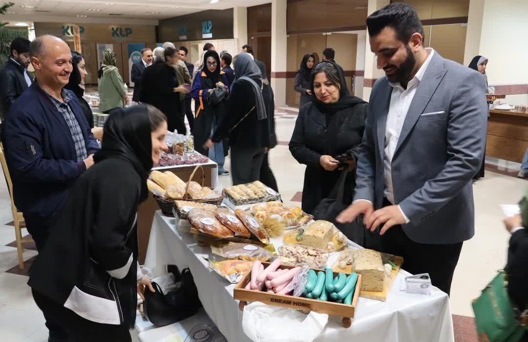 نمایش توانمندی قنادان و تولیدکنندگان البرز در همایش خوراک سالم