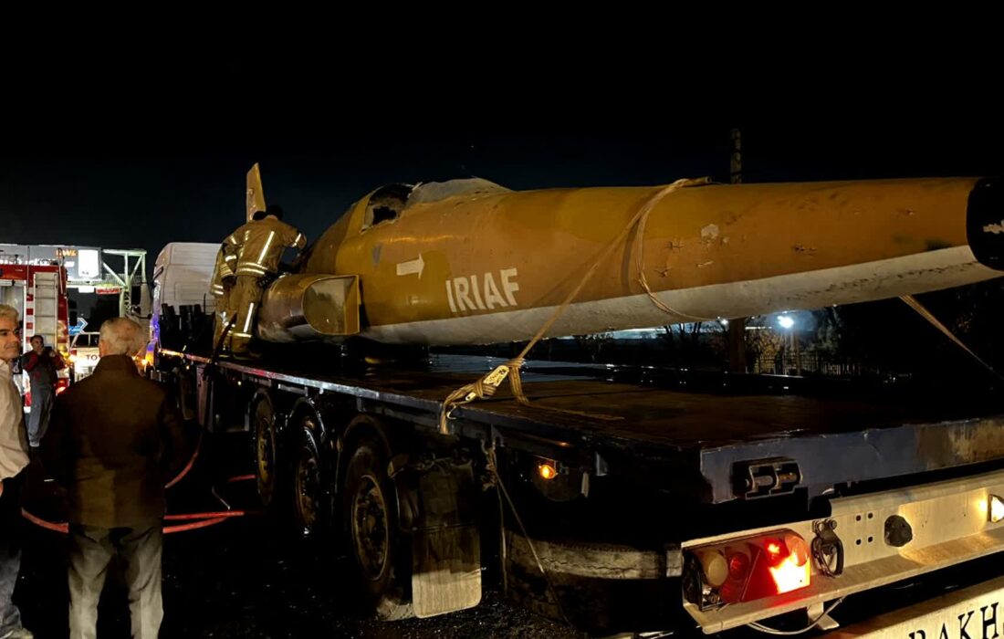 حریق بار تریلی حامل ماکت هواپیما در کرج