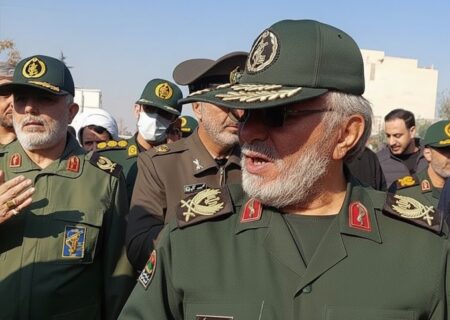 حرکت در مسیر شهدا، ضامن پیروزی‌های بزرگ و آینده‌ساز