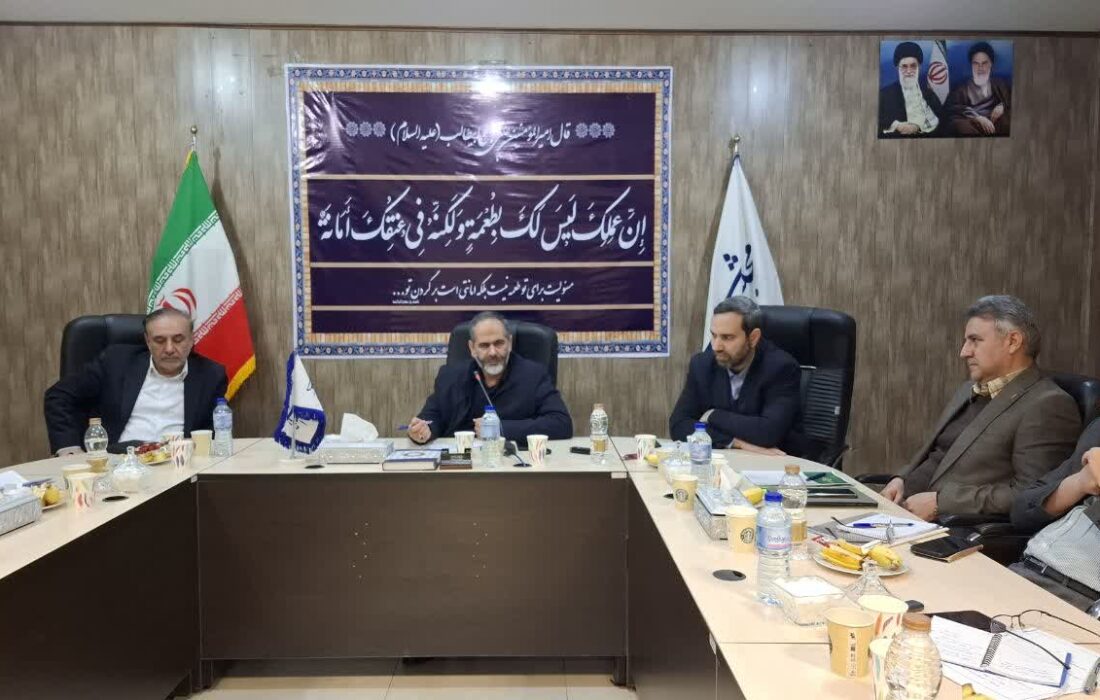 پذیرفتنی نیست که واردکنندگان هزینه سازی های خیالی را از جیب مردم بردارند