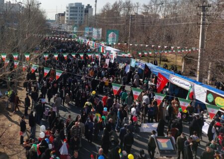 کرج یک‌صدا با انقلاب؛ نمایش وحدت، ایمان و ایستادگی در ۲۲ بهمن