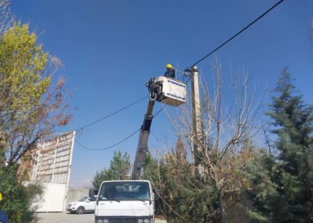 بهسازی روشنایی معابر البرز با جایگزینی چراغ‌های کم‌مصرف LED
