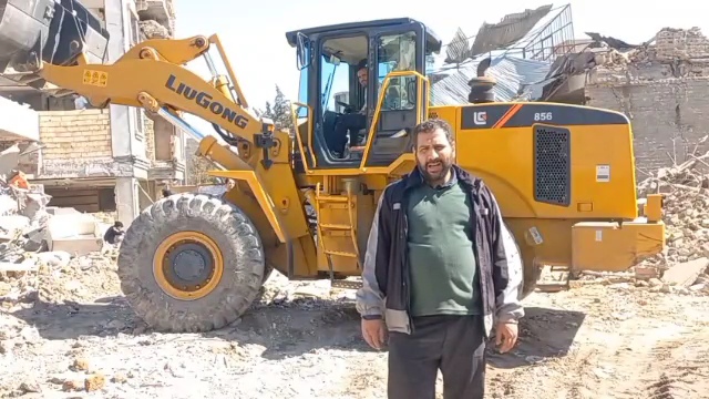 خدمت بیمنت جهادگران در دل ویرانهها