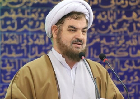 باید در برابر شمر و یزید زمان ایستاد و بینی‌شان را بر خاک مالید