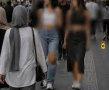 برهنگی و نیمه‌برهنگی در جامعه سازماندهی‌شده است که باید با آن برخورد شود