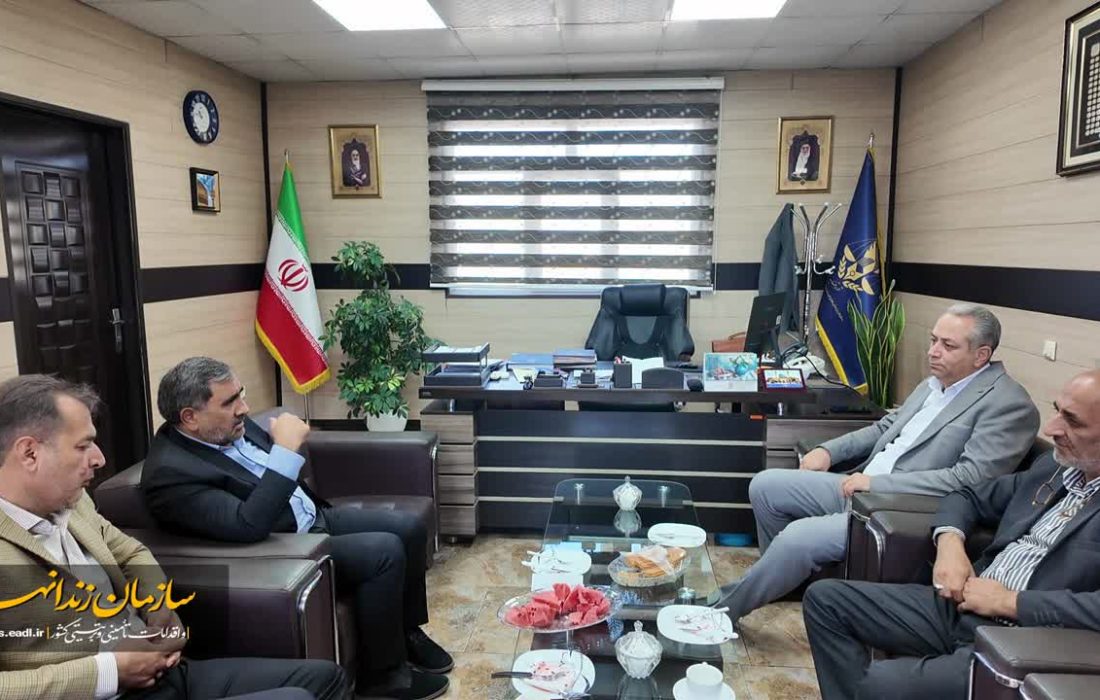 خیرات ماندگار در ندامتگاه فردیس/ سالگرد پدری که سه خانواده را شاد کرد